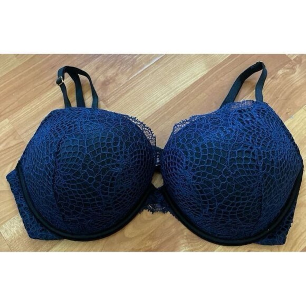 Very Victoria's Secret 38 C Pushup Bra Padded Black Blue Floral Lace NWOT